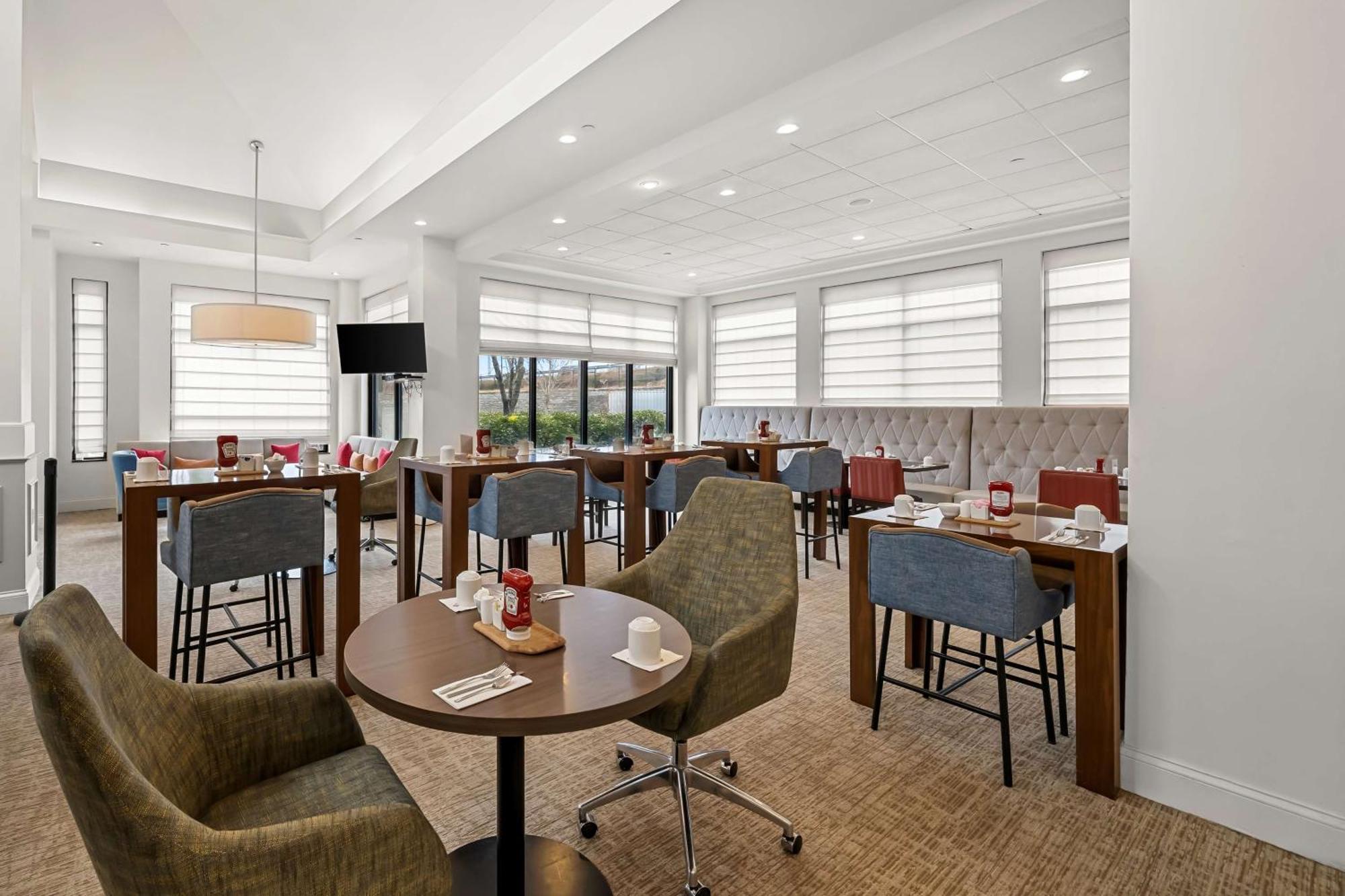 Hilton Garden Inn Plymouth Exterior foto